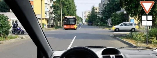 Иллюстрация к вопросу 53 по теме «п.13 Проезд перекрестков»