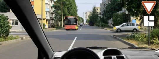 Иллюстрация к вопросу 60 по теме «п.13 Проезд перекрестков»