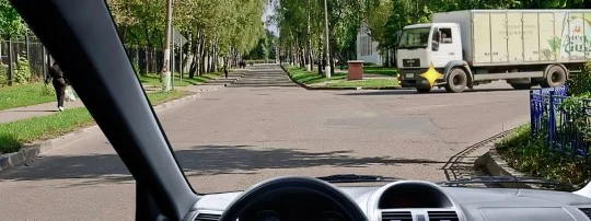 Иллюстрация к вопросу 56 по теме «п.13 Проезд перекрестков»